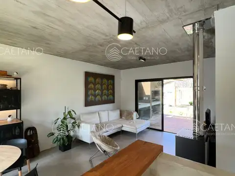 Casa en venta 2 dormitorios El Tesoro, La Barra.