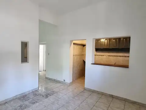 Depto Tipo Casa 2 ambientes con 1 baño