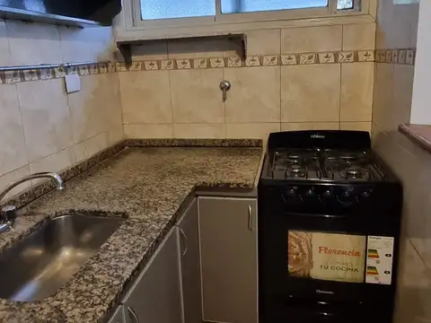 EXCELENTE DEPARTAMENTO TIPO CASA  DOS AMBIENTES Y MEDIO C/CUARTO DE ESTUDIO SIN EXPENSAS