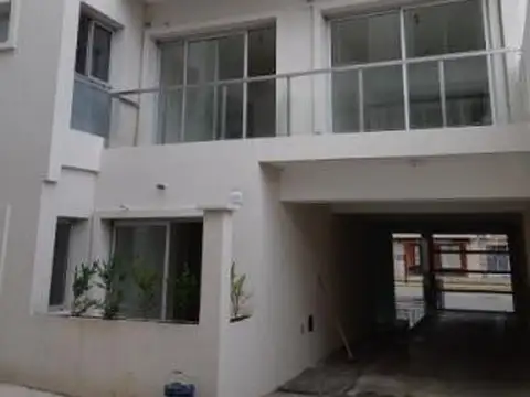 Departamento en Alquiler en Temperley, $ 550.000