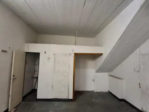 Local en Alquiler 50 años