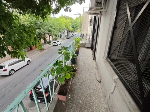 VENTA PH 3 HABITACIONES TERRAZA QUINCHO. BARRACAS