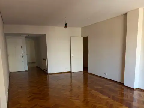 Departamento en Venta de 5 ambientes