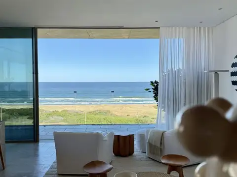 Depto Tipo Casa en Venta de 4 dormitorios