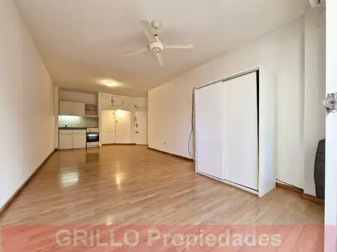 Amenábar 3100, Piso 3