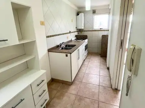 Ministro Brin 2920 , Piso 2