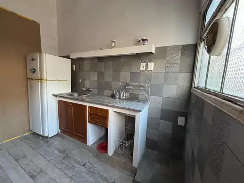 Alquiler casa 1 dormitorio con LOCAL en Pando