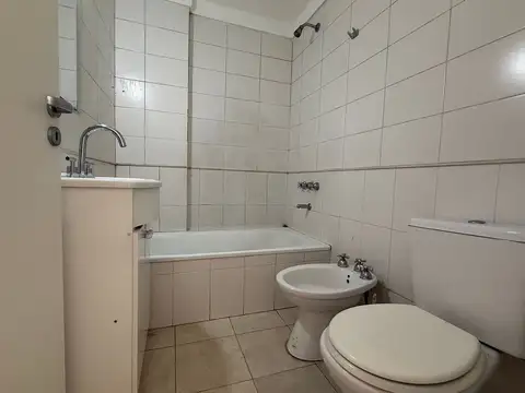 Depto Tipo Casa en Alquiler 14 años