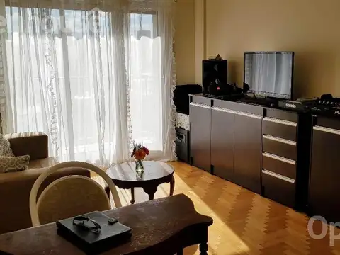 Venta Departamento 2 Ambientes Luminoso Piso 8 San Cristobal