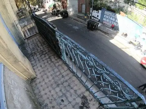 Olavarria 300, Piso 1