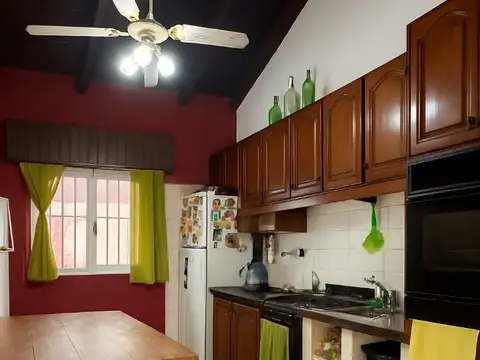 Casa en Venta en La Reja, USD 73.000