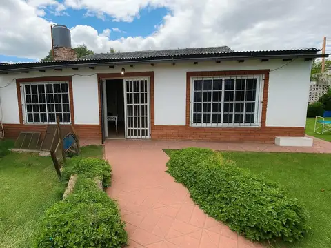 CASA EN VENTA, 4 AMBIENTES, LA REJA MORENO