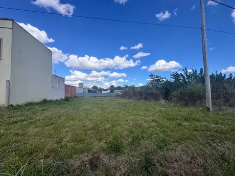 VENTA LOTE DE 303 M² EN LUJÁN CHICO  A METROS DE AV. KENNEDY