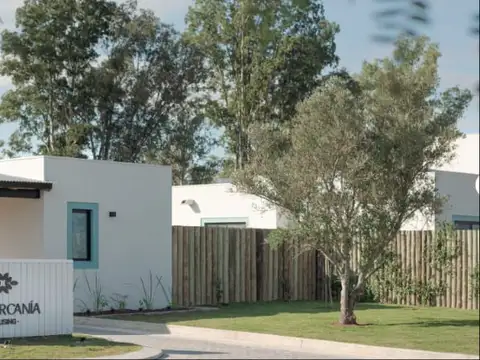 CASA EN VENTA A ESTRENAR - San Lorenzo Chico