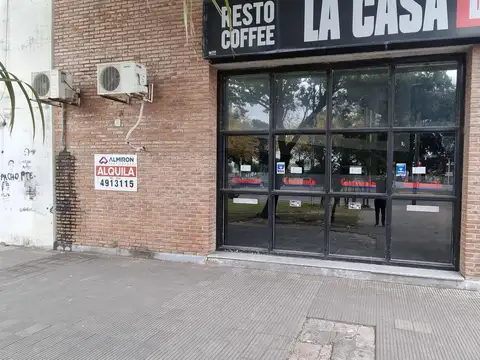 Local en Venta 30 años