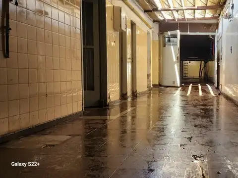 Diagonal 75 E/ 18 y 61 300