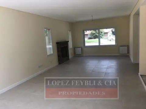 Casa en Venta en Ingeniero Maschwitz, USD 240.000