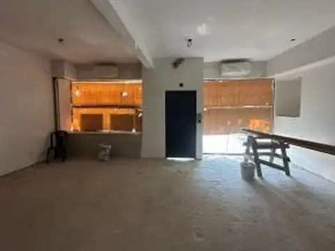 Local en Alquiler en Villa del Parque, $ 2.000.000