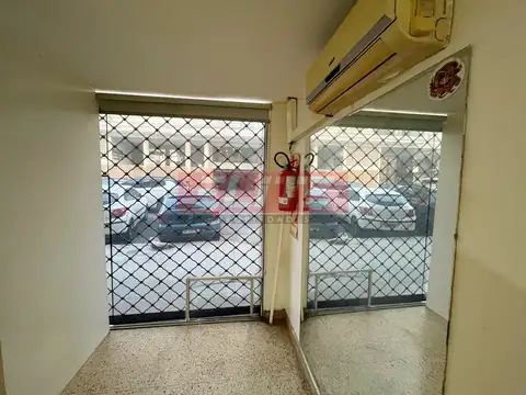 Local en Alquiler en Villa Urquiza, $ 1.000.000