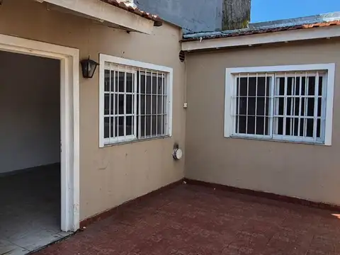 Depto Tipo Casa en Venta de 2 ambientes