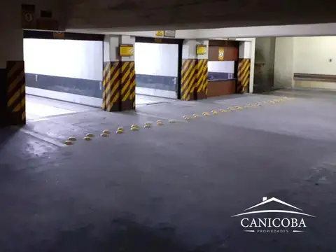 Cochera en Centro