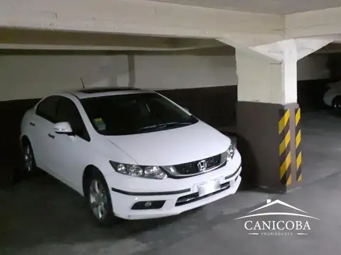 Cochera en Centro
