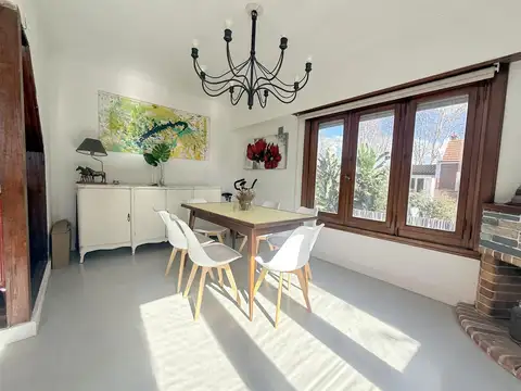 VENTA PH 4 AMBIENTES CON TERRAZA EN MARTINEZ - PERMUTA