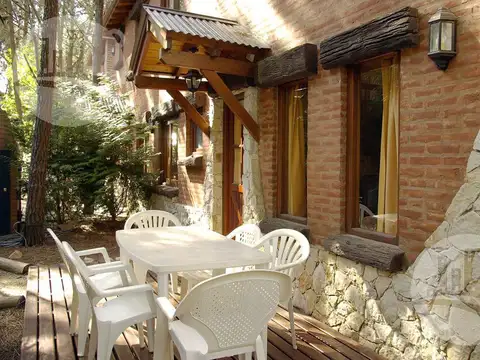 Complejo de 4 cabañas 2*