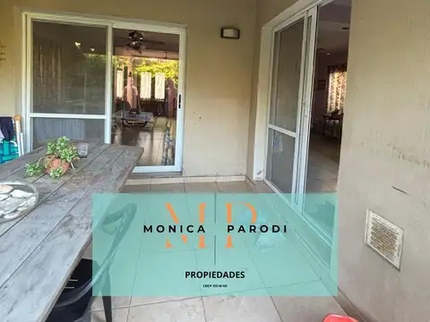 Casa 5 ambientes con 3 baños