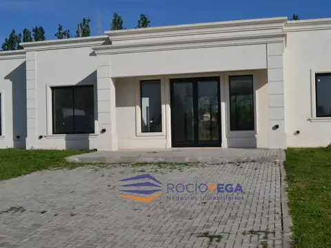 Casa a la venta en Comarcas de Lujan, Barrio La Elina