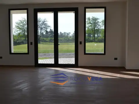 Casa en Venta al Oeste