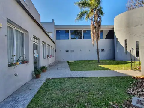 Edificio Comercial en Centro de Maschwitz - Av. Villanueva