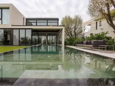 Venta Casa 5 Ambientes Terralagos Canning