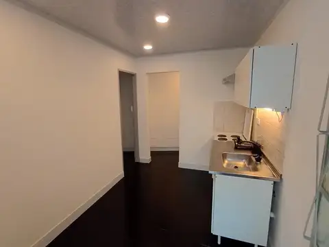 Depto Tipo Casa en Alquiler de 2 ambientes