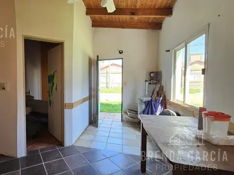 LOPEZ JOURDAN ESQUINA ITUZAINGÓ