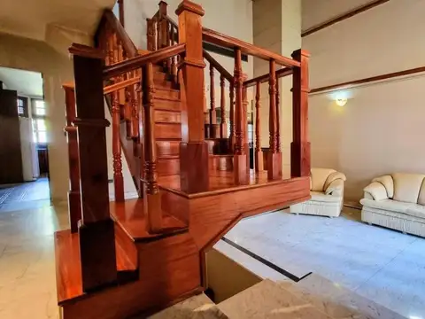 San Nicolas  al 4700