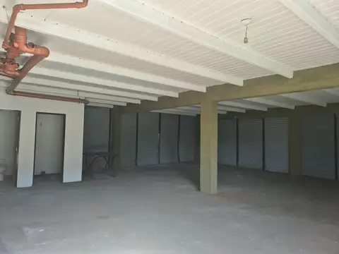 Av Las Acacias 300