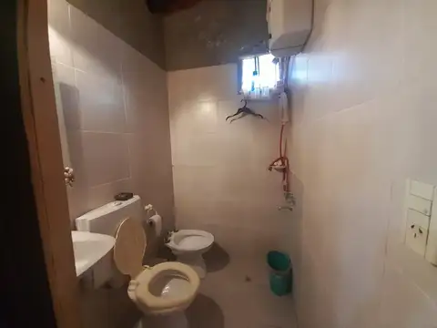 Casa 3 ambientes con 2 baños