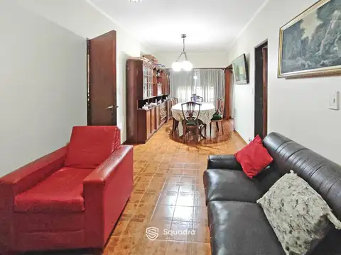 Depto Tipo Casa 10 ambientes con 1 baño