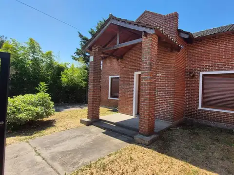 VENTA CASA 2 DORM PARQUE 133 E 491 Y 492 - JOAQUIN GORINA - LA PLATA