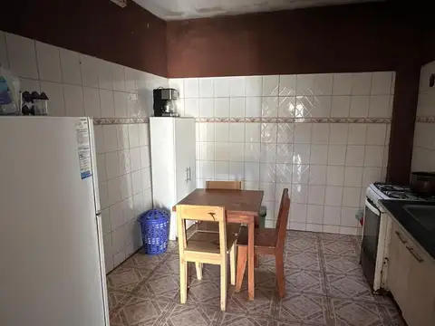 Depto Tipo Casa en Venta en Lomas de Zamora, USD 160.000