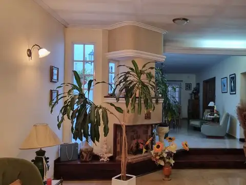 Hernandarias 700