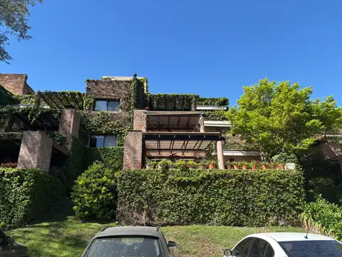 Village Las Lomas, Don Bosco al 3000, San Isidro