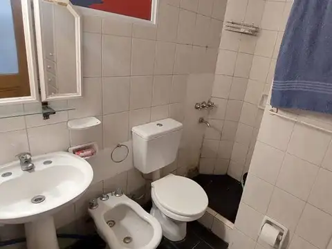 Depto Tipo Casa 4 ambientes con 1 baño