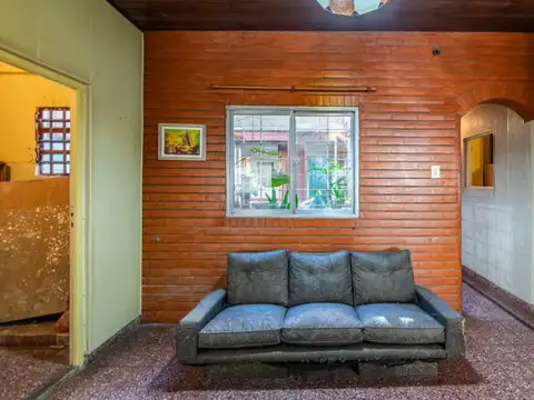 Gabriela Mistral 3200, Piso 0