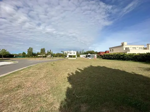 Terreno en Venta en Haras Santa Maria, USD 85.000