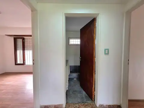 Casa en Alquiler en Caisamar, $ 1.200.000