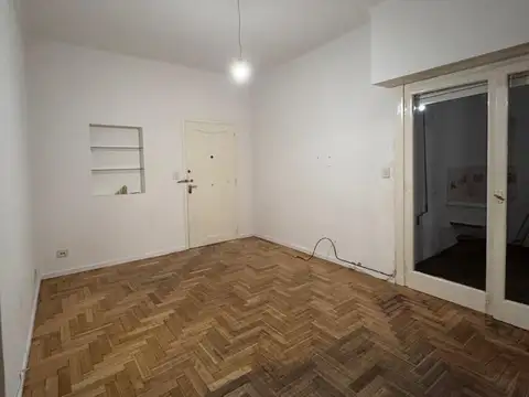 VENTA DEPARTAMENTO 2 AMBIENTES CON PATIO EN BELGRANO!