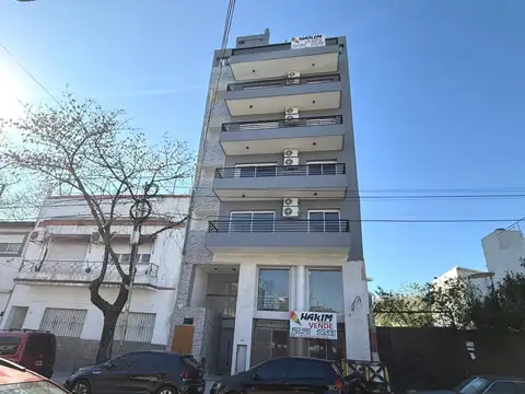 Avenida General Benjamín Victorica 3100
