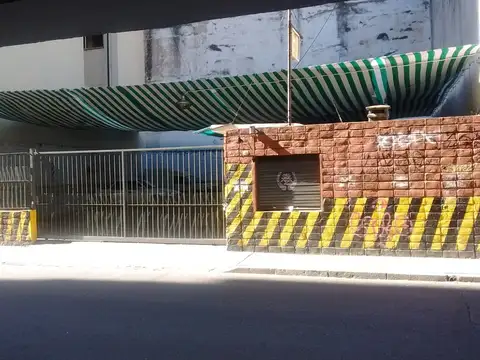 Terreno  298 m2 en Venta. Excelente Ubicación. Cod Planeamiento USAA